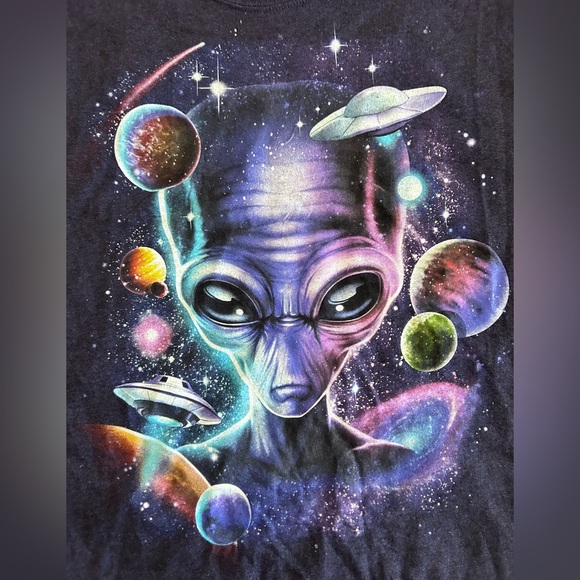 Y2K Martian Alien Space Galaxy UFO Graphic Purple T-Shirt Sz XL EUC - Picture 2 of 3